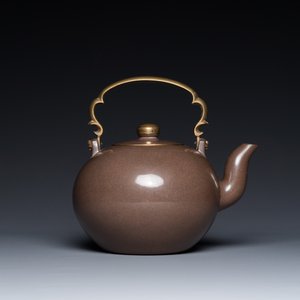 Théière couverte en grès de Yixing poli pour le marché thai, Chine, 19ème — photo 4