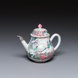 Théière couverte en porcelaine de Chine famille rose à décor de pêcheurs, Yongzheng — photo 1