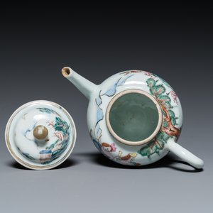 Théière couverte en porcelaine de Chine famille rose à décor des 'Quatre éléments', Qianlong — photo 6