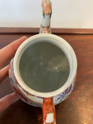 Théière couverte en porcelaine de Chine famille rose au bec en forme de dragon, Yongzheng/Qianlong — photo 7