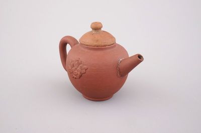 Théière miniature en faïence de Delft, en grès rouge, 18e