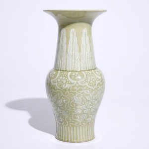 Théodore DECK (1823-1891), attr. à, un vase chinoiserie céladon de forme yenyen, France, 19ème — photo 1