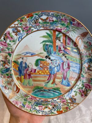 Thirteen Chinese Canton famille rose plates with narrative design, 19th C. — photo 14