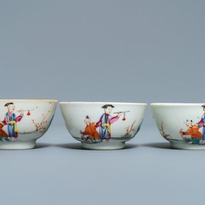 Thirteen Chinese famille rose cups and eleven saucers with mandarin design, Qianlong — 照片 7