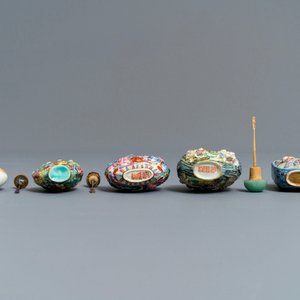 Thirteen various Chinese snuff bottles, 19/20th C. — 照片 4