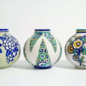 Three art nouveau crackle glazed vases, Charles Catteau for Boch Kéramis, 1st half 20th C. — photo 4