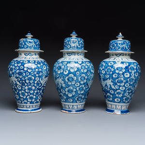 Three blue and white Dutch Delft vases and covers with dragons on a flowery ground — photo 4