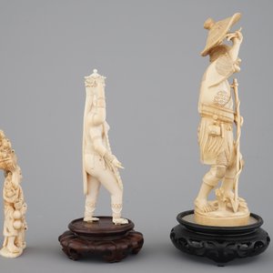 Three carved ivory figures, Japan and India, 19th C. — photo 4