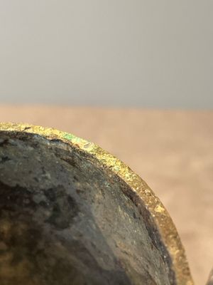 Three Chinese archaic bronze wine vessels, Zhou or later — photo 40