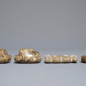 Three Chinese archaic jade carvings, Neolithic period or later — photo 6