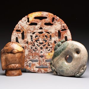 Three Chinese archaistic jade carvings, 20th C. — photo 1