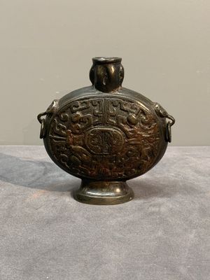 Three Chinese archaistic miniature bronze vases, Song/Yuan — 照片 3