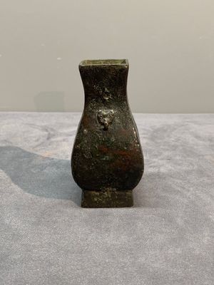 Three Chinese archaistic miniature bronze vases, Song/Yuan — 照片 10