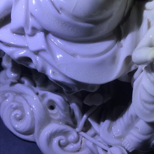 Three Chinese blanc de Chine groups, 19/20th C. — 照片 40