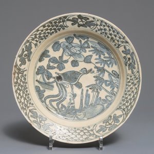 Three Chinese blue and white Binh Thuan and Nanking Cargo shipwreck plates, Ming and Qing — photo 2