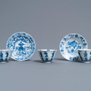 Three Chinese blue and white cups and two saucers, Kangxi — photo 1
