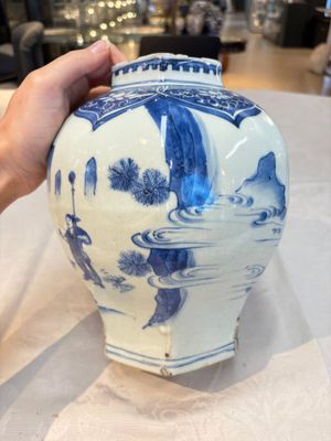 Three Chinese blue and white 'Lian Sheng San Ji 連升三級' vases, Transitional period — foto 14
