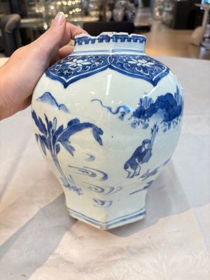 Three Chinese blue and white 'Lian Sheng San Ji 連升三級' vases, Transitional period — foto 16
