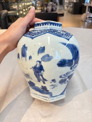 Three Chinese blue and white 'Lian Sheng San Ji 連升三級' vases, Transitional period — foto 2
