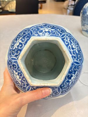 Three Chinese blue and white 'Lian Sheng San Ji 連升三級' vases, Transitional period — foto 5