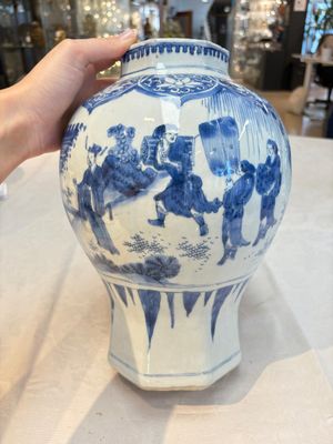 Three Chinese blue and white 'Lian Sheng San Ji 連升三級' vases, Transitional period — foto 7