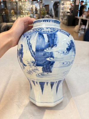 Three Chinese blue and white 'Lian Sheng San Ji 連升三級' vases, Transitional period — foto 8