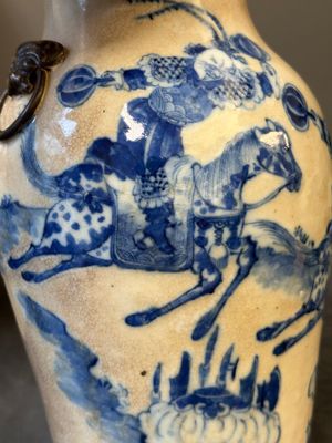 Three Chinese blue and white Nanking crackle-glazed vases, Chenghua mark, 19th C. — photo 6
