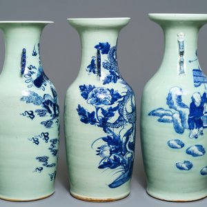 Three Chinese blue and white on celadon ground vases, 19th C. — 照片 2