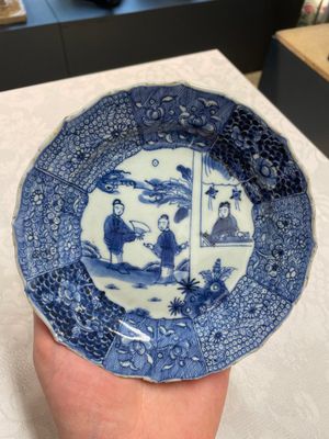 Three Chinese blue and white plates, three saucers and an octagonal dish, Qianlong — 照片 25