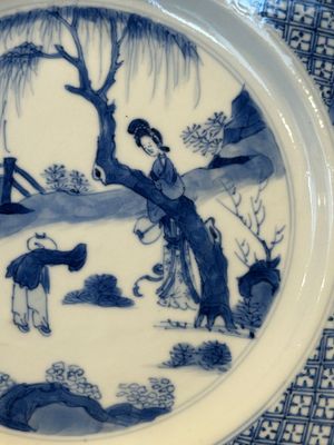 Three Chinese blue and white plates with figural design, Chenghua and Kangxi mark, Kangxi — photo 12