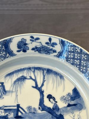 Three Chinese blue and white plates with figural design, Chenghua and Kangxi mark, Kangxi — photo 15