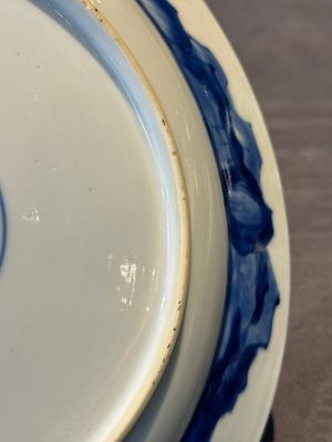 Three Chinese blue and white plates with figural design, Chenghua and Kangxi mark, Kangxi — photo 29