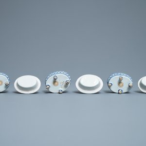 Three Chinese blue and white salts after European silver models, Qianlong — photo 7