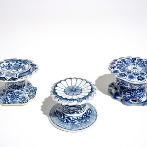 Three Chinese blue and white salts, Kangxi — photo 2