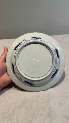Three Chinese blue and white 'Scheveningen' or 'Nabeshima' plates, Kangxi — photo 7