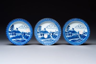 Three Chinese blue and white 'Scheveningen' or 'Nabeshima' plates, Kangxi