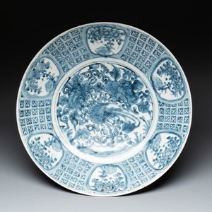 Three Chinese blue and white Swatow dishes, Ming — photo 2