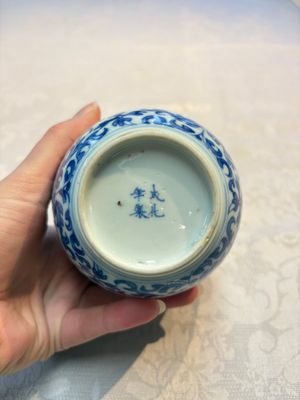 Three Chinese blue and white tea caddies, Chenghua mark, Shunzhi and later — photo 14