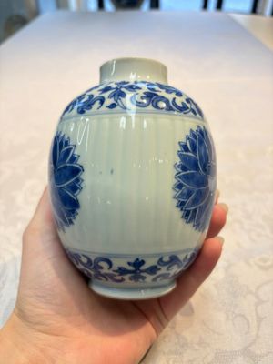 Three Chinese blue and white tea caddies, Chenghua mark, Shunzhi and later — photo 10