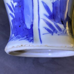 Three Chinese blue and white vases, Kangxi — photo 15
