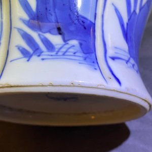 Three Chinese blue and white vases, Kangxi — photo 16