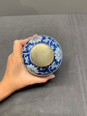 Three Chinese blue and white vases, Kangxi — photo 26