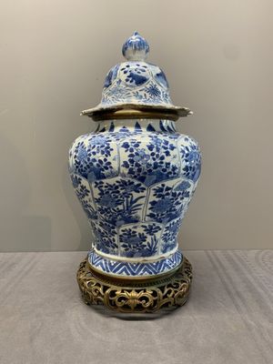 Three Chinese blue and white vases, Kangxi — photo 5