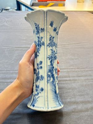 Three Chinese blue and white vases, Kangxi — 照片 15