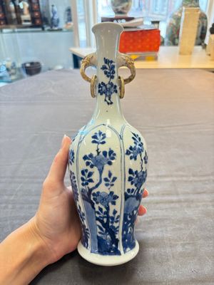 Three Chinese blue and white vases, Kangxi — 照片 7