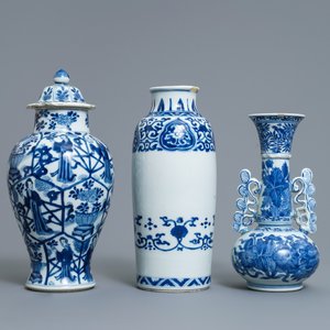 Three Chinese blue and white vases, Kangxi — photo 3