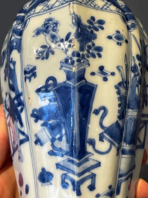 Three Chinese blue and white vases with floral design, Kangxi — photo 13