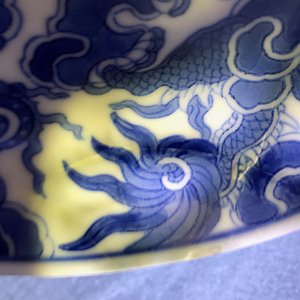 Three Chinese blue and white Vietnamese market 'Bleu de Hue' saucers, 19th C. — photo 13