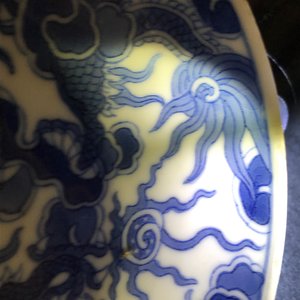 Three Chinese blue and white Vietnamese market 'Bleu de Hue' saucers, 19th C. — photo 9
