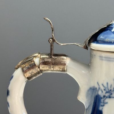 Three Chinese blue and white wares — photo 46